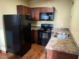 119 Quincy St, Hancock, MI 49930