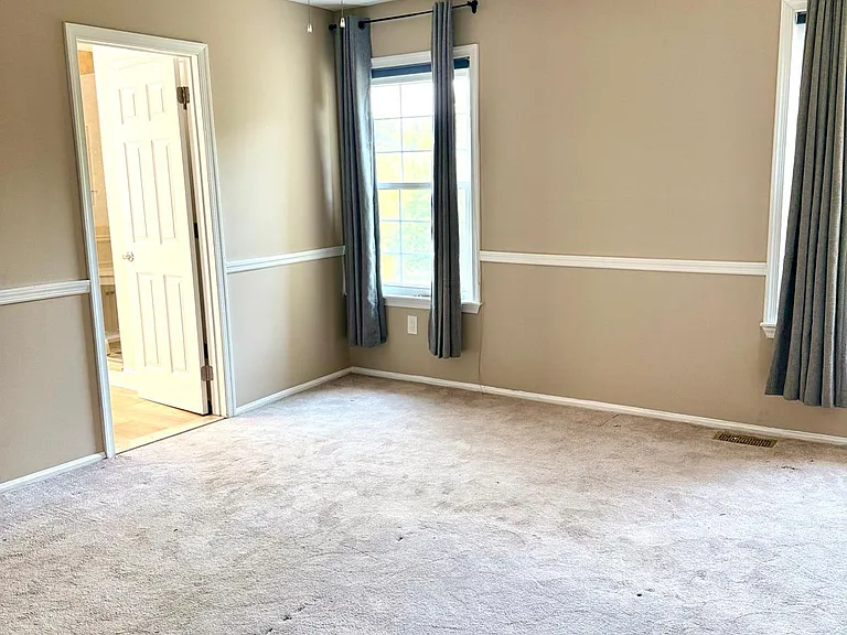 103 Bedford Pl — Photo 21