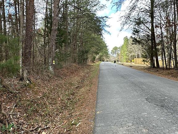 2nd image of Tct 3 Popham Rd