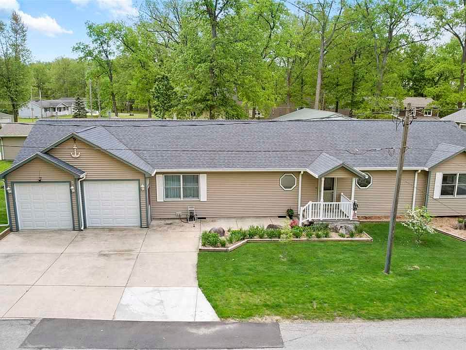 5376 Parkwood Dr, Manitou Beach, MI 49253 Zillow