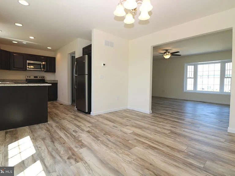 72 Filbert Dr — Photo 10