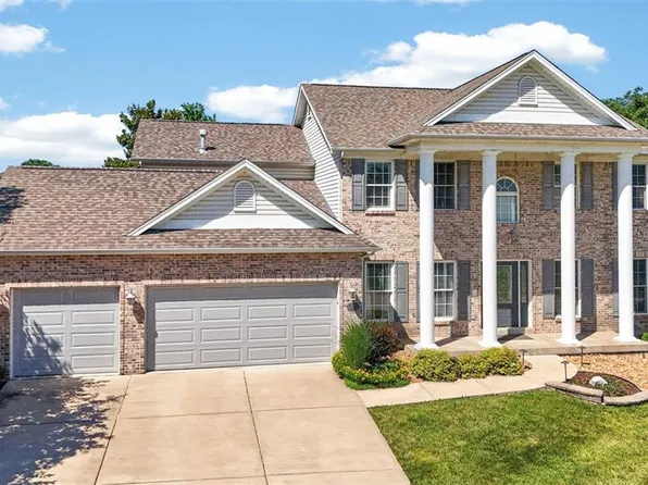 1225 Peruque Ridge Dr, Wentzville, MO 63385