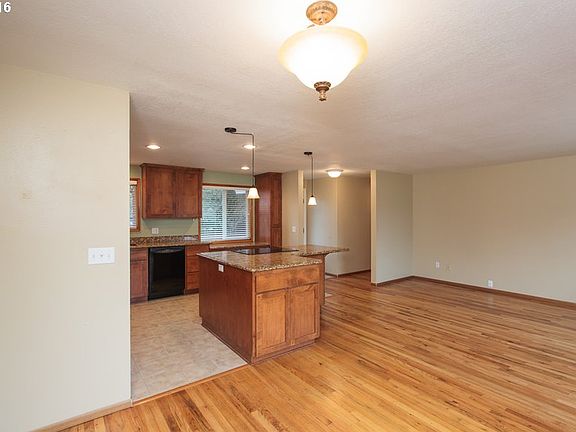 3rd image of 11405 S South End Ct