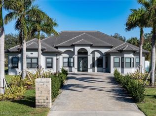 7824 3rd Pl, Labelle, FL 33935