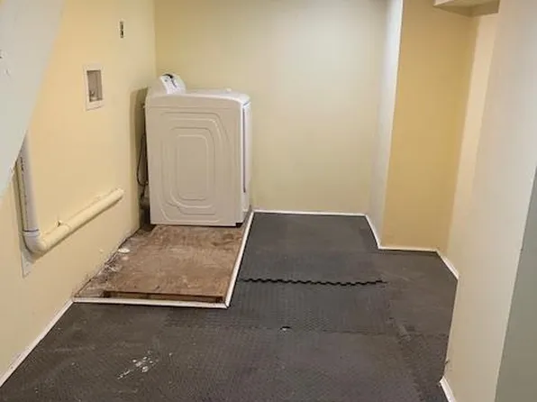 14 Meadow Street image 24 of 49