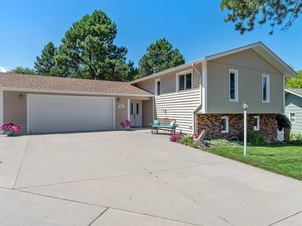 4815 Telemark Ct, Rapid City, SD 57702