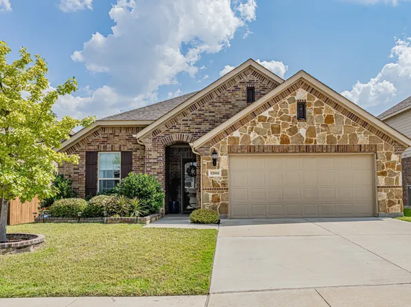 12661 Viewpoint Ln, Burleson, TX 76028
