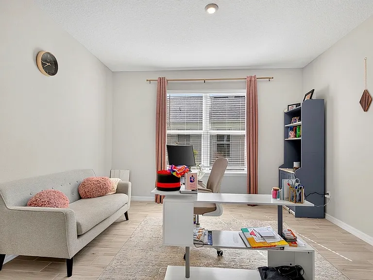 5825 Fieldmoor Ct — Photo 4