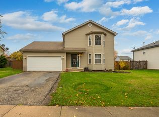 905 Redwood Dr, Elwood, IL 60421