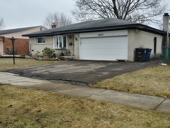 2nd image of 38281 N Rickham Ct