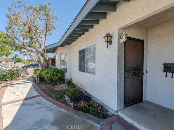 10027 Vernon Ave, Montclair, CA 91763