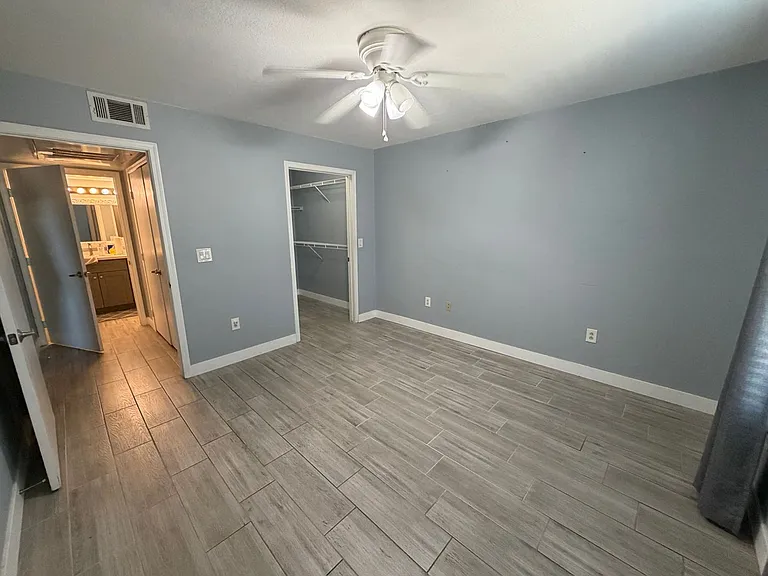 555 E Silverado Ranch Blvd #1020 — Photo 14