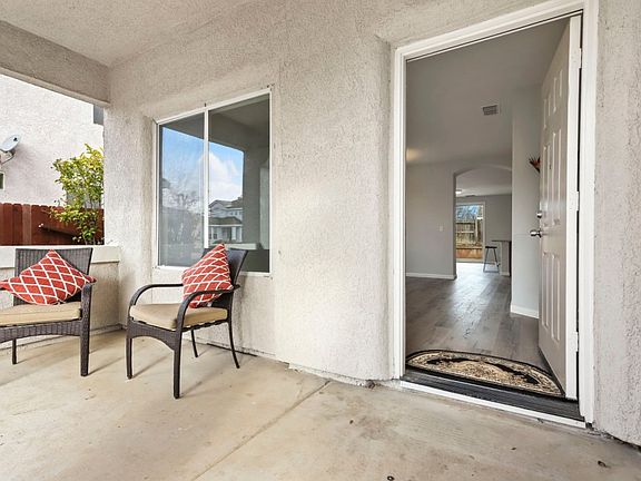 4th image of 12 Marla Ct