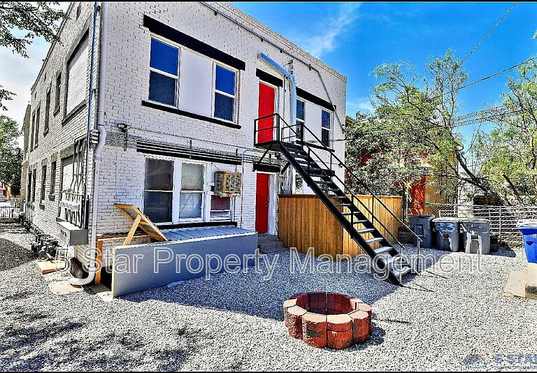 615 Arizona Ave #2 — Photo 22