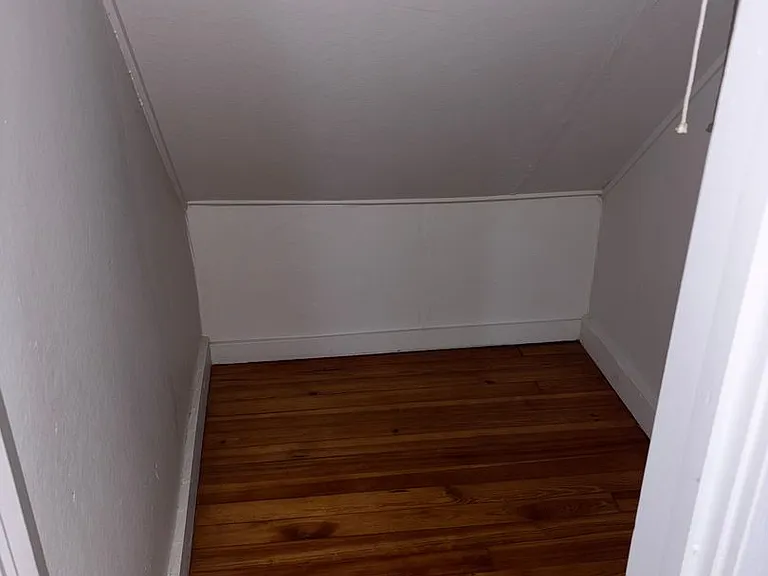 209B N Mulberry St — Photo 3
