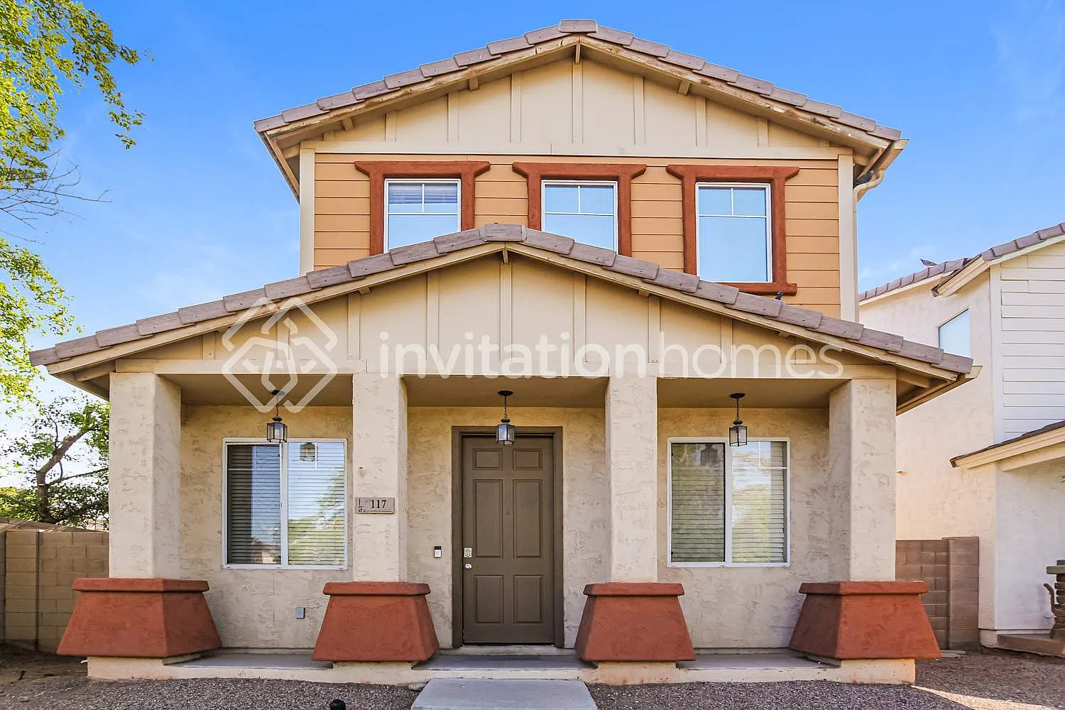 117 N 65th Ln Phoenix, AZ 85043 — Photo 1