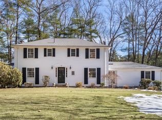 44 Rolling Ln, Wayland, MA 01778