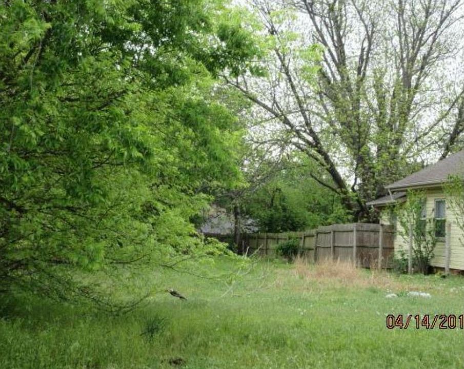 1st image of 1316 Louise Ave