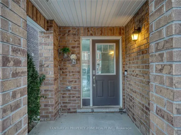 95 Bannister Cres, Brampton, ON L7A 4H4