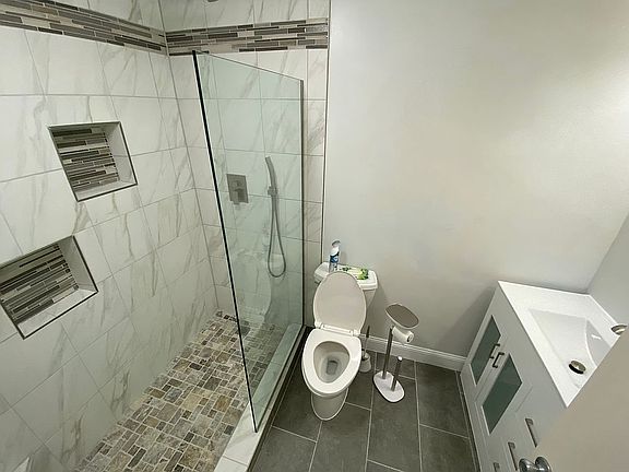 2nd image of 10622 Pagewood Dr