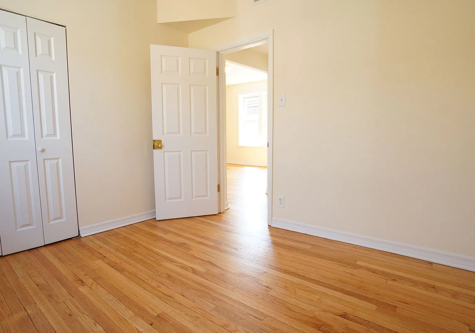 3000 N. Whipple LLC — Photo 4