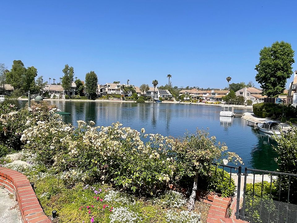 1st image of 4648 Park Mirasol