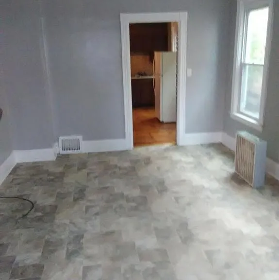 717 Albany St #1 — Photo 8