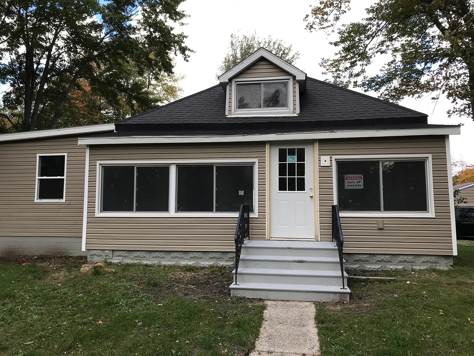 648 Judson Rd — Photo 1