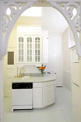 Sold by Douglas Elliman | media 26