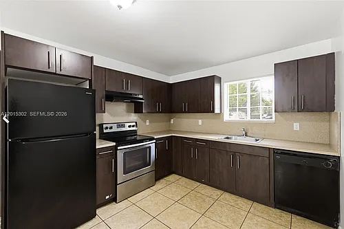 13 S Royal Poinciana Blvd #24 Photo 1