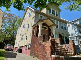 190 Keer Ave, Newark, NJ 07112