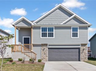 717 Connor St, Belton, MO 64012