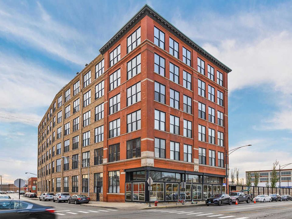 1st image of 1872 N Clybourn Ave APT 605