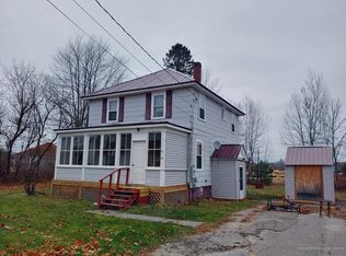 26 Coffin St, Howland, ME 04448