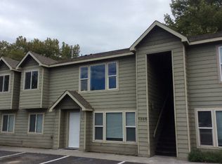 1385 SE 8th Pl #C, Hermiston, OR 97838