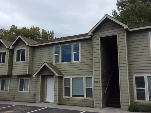 1385 SE 8th Pl #C, Hermiston, OR 97838