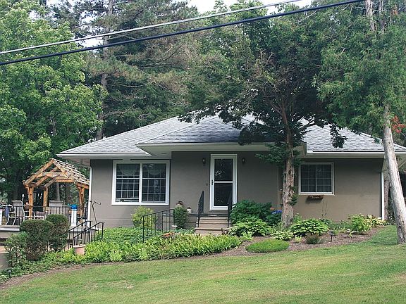 2nd image of 8735 Hammond Dr