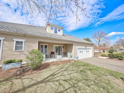 39 Ives Street #101, Hamden, CT, 06518