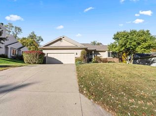 1920 Hunters Ridge Dr, Huntington, IN 46750