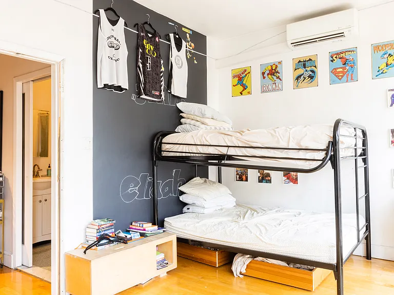 111 W 17th St #PENTHOUSE — Photo 14