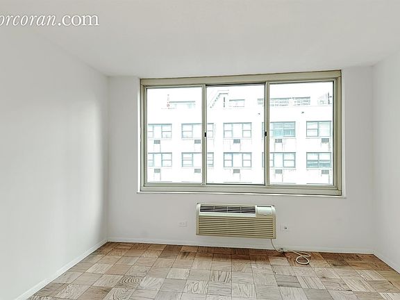 3rd image of 333 E 45th St APT 10C