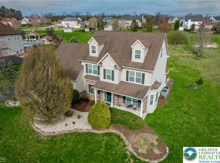 157 Fox Ridge Dr, Bushkill Township, PA 18064