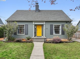 7315 N Chautauqua Blvd, Portland, OR 97217