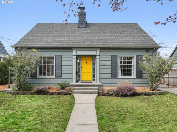7315 N Chautauqua Blvd, Portland, OR 97217