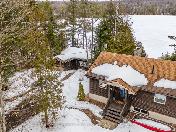 1012 Coulson Ln, Highlands East, ON K0M 1S0