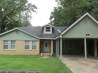 4918 Griffin St, Moss Point, MS 39563