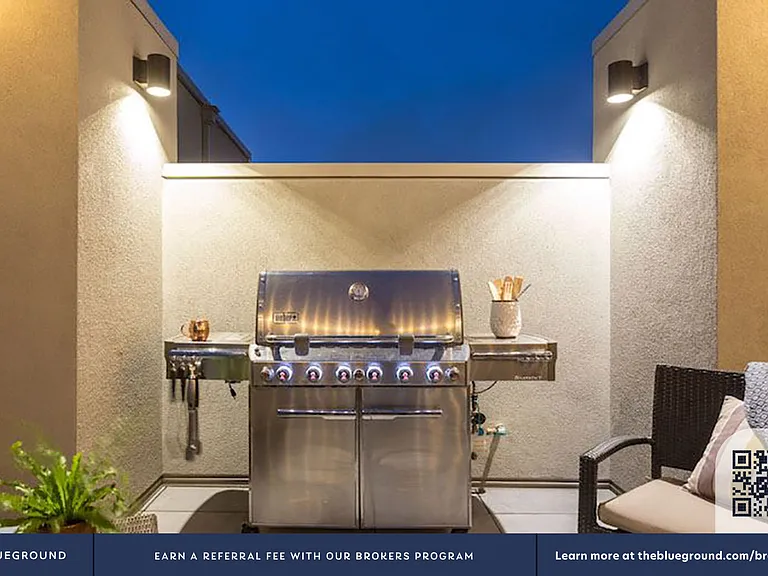 Building's BBQ