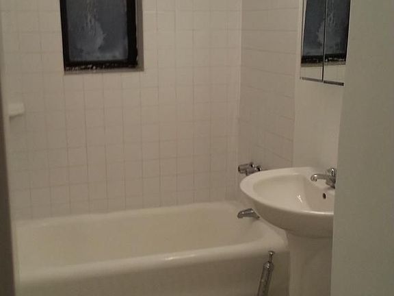 5th image of 8131 Baxter Ave APT 6B