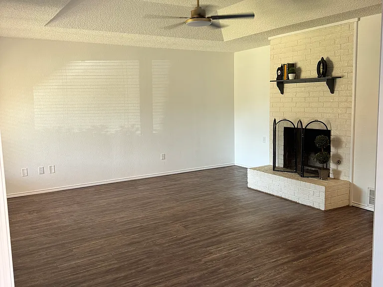 7505 Akron Ave #B — Photo 10