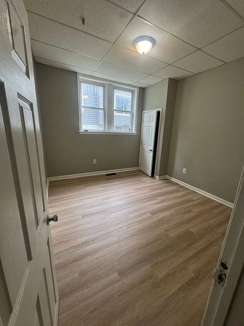 4028 Belle Grove Road — Photo 3
